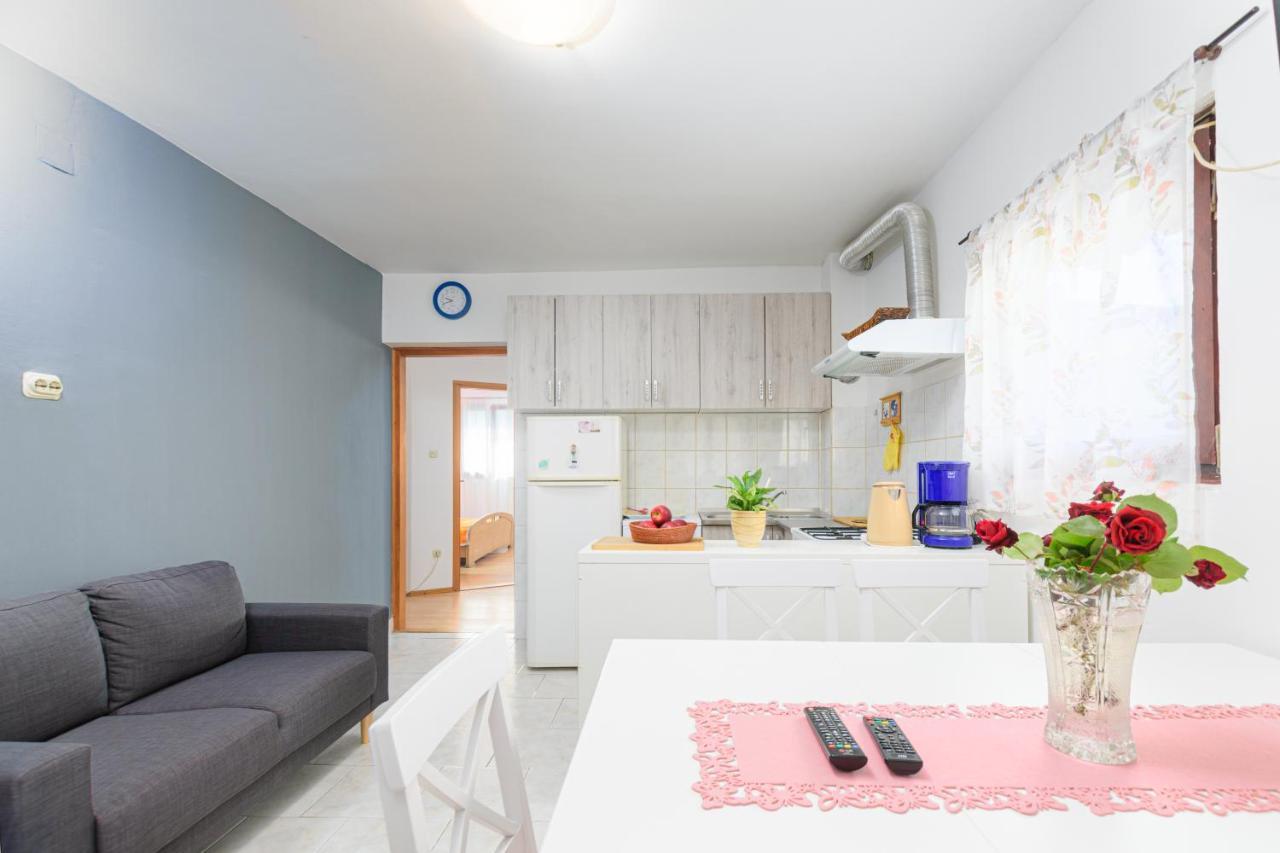 Apartment Adriana On Peaceful Location With Pool